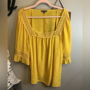 Unique Spectrum Yellow Crochet-Detail Blouse